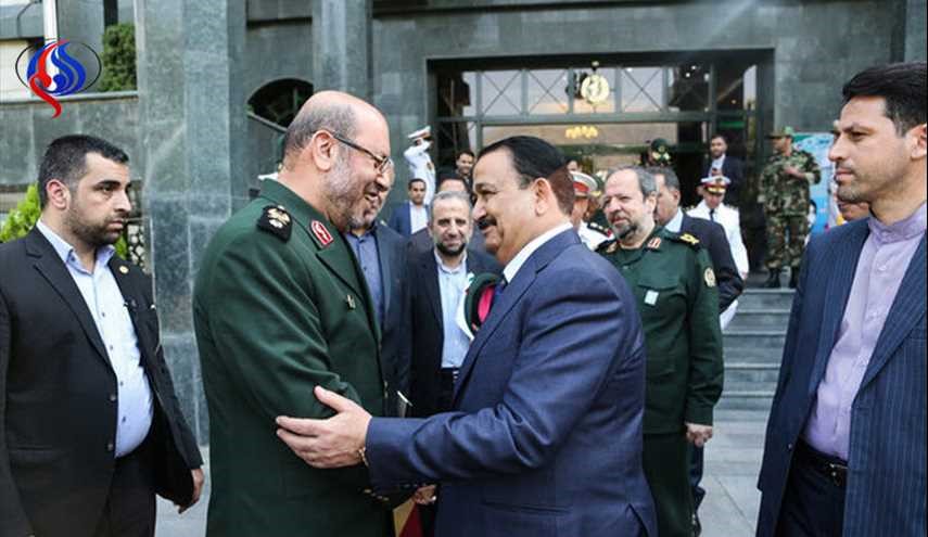 وزير الدفاع العراقي يشكر دعم ايران لبلاده في محاربة الارهاب