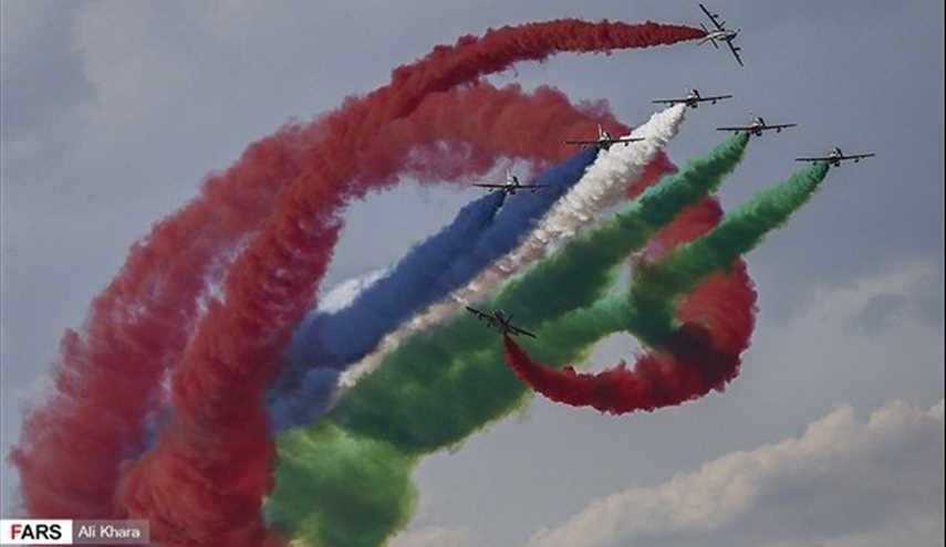 Int'l MAKS Air Show Continues with Stunning Aerobatic Maneuvers on 4th Day
