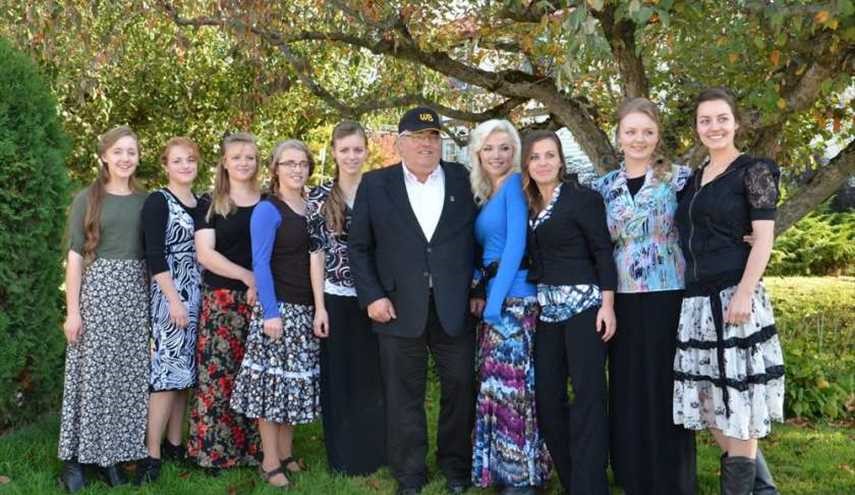 A Canadian man found guilty of having 25 wives - AP