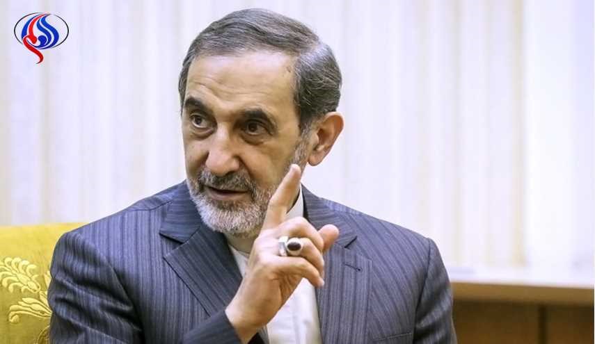 ولايتي: ايران سترد بشكل قاطع على الحظر الامريكي الجديد
