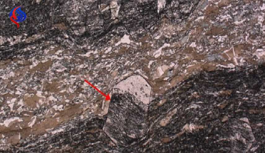 اكتشاف مثير لبقايا أقدم كائن حي على كوكب الأرض عاش قبل 3.7 مليار عام