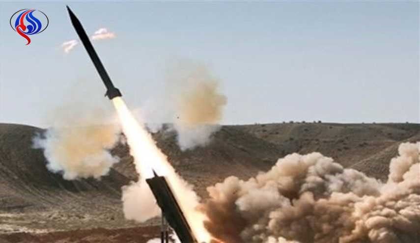 صواريخ الزلزال1 و 2 تنهال على تجمعات المرتزقة في تعز وصحراء ميدي