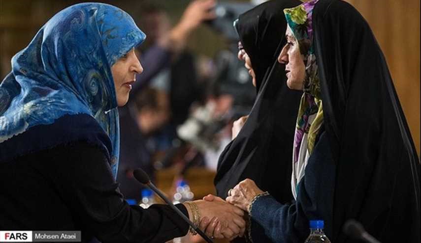 بالصور.. مراسم أداء اليمين لأعضاء المجلس البلدي في طهران