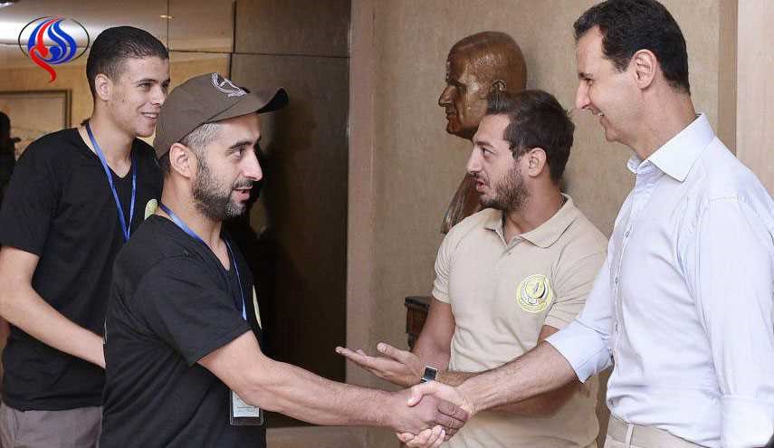 الأسد لوفد الشباب العربي المقاوم.. احذروا هذا المخطط+صور