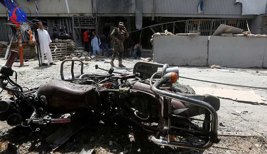 بالصور.. قتلى وجرحى بانفجار قرب السفارة الأمريكية وسط العاصمة الأفغانية كابول