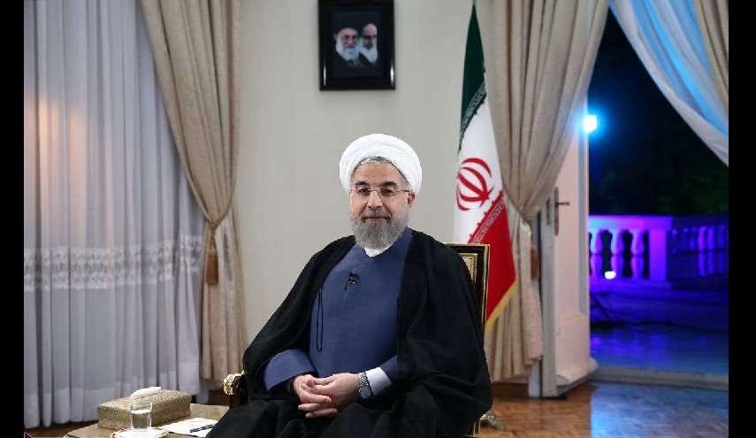 الآن.. القناة الأولى في التلفزیون الإيراني تبث مقابلة حیة مع الرئیس روحاني