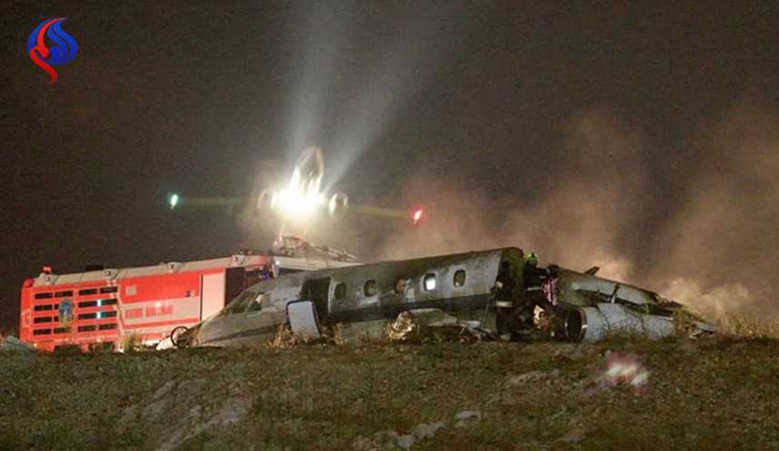 تركيا تعيد فتح مطار أتاتورك بإسطنبول بعد حادثة تحطم طائرة (صور)