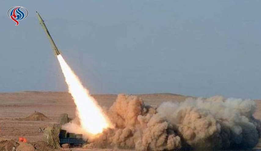 إطلاق صاروخ زلزال 2 وقصف مدفعي على تجمعات المرتزقة في تعز ونهم