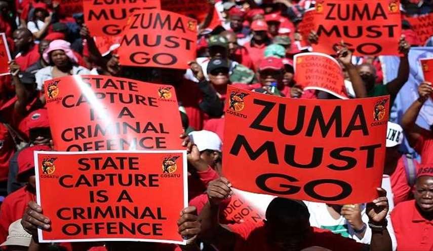 جنوب أفريقيا.. آلاف العمال يتظاهرون ضد 
