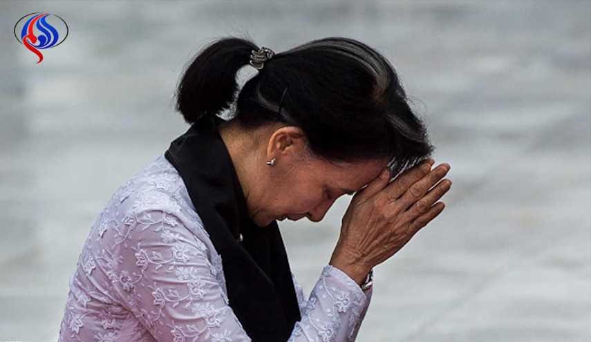 زعيمة ميانمار تقف في صف من لم يستحق جائزة نوبل للسلام