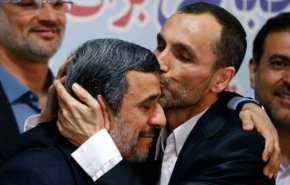 حضور احمدی نژاد در بیمارستان برای عیادت از بقایی/ ماموران حراست مانع ورود وی شدند