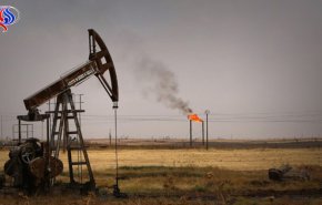 آزادسازی ده ها سکوی نفتی در رقه