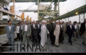 چهارم مرداد 1376 - افتتاح پالایشگاه نفت بندر عباس