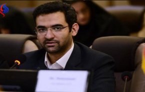 وزارت خارجه حذف اپلیکیشنهای ایرانی را از اپل پیگیری می کند