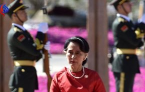 آیا مشاور دولت میانمار شایسته جایزه صلح نوبل است؟!