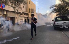 سرکوب تظاهرات کفن پوشان بحرینی در ظهر عاشورا