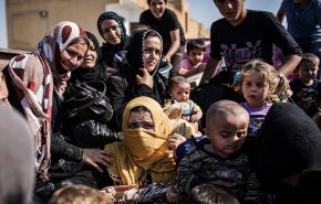 فيديو: داعش تستخدم المدنيين دروعا بشرية في الرقة