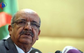 وزير الخارجية الجزائري يتهم المغرب اتهاماً خطيراً