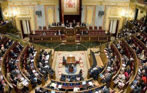  مجلس الشيوخ الاسباني يجيز وضع كاتالونيا تحت وصاية مدريد

