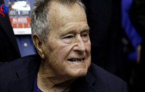 بوش الأب بطل فضيحة تحرش جنسي من جديد!