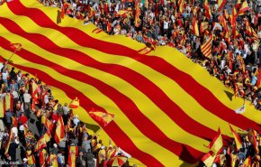 اسبانيا تتهم روسيا بالتدخل في استفتاء كاتالونيا