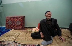 كبار المسؤولين يعزون بوفاة والد قائد فيلق القدس قاسم سليماني 