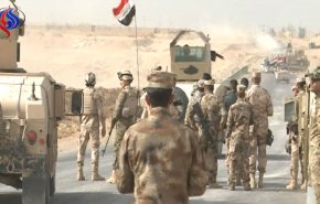 بالفيديو: القوات العراقية تستعيد معبر القائم الحدودية وتصل للبوكمال السورية