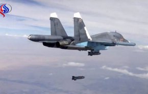 لحظة القصف الروسي على مواقع داعش في البوكمال