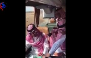 بالفيديو.. آخر ظهور للأمير منصور بن مقرن
