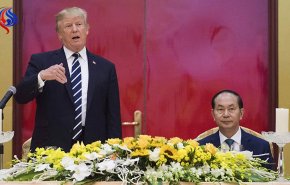 كوريا الشمالية تتهم ترامب بالسعي للحرب مع وصوله إلى هانوي