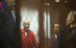 موقع أمريكي: سجون مصر «ساحة معركة» بين الإخوان وداعش!