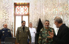 تصاویر/ دیدار فرماندهان ارتش جمهوری اسلامی ایران با لاریجانی