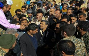واکنش احمدی نژاد به «مسکن مهر» مناطق زلزله زده