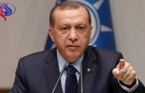 أردوغان يعد بالقضاء على قواعد 