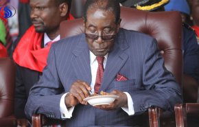 الحزب الحاكم فى زيمبابوى يمهل موغابی: الاستقالة أو العزل