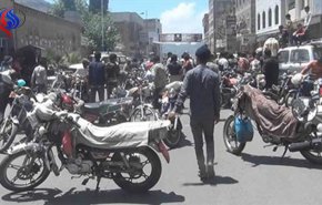 شاهد.. اليمنيون يعتمدون علی الدراجات كمصدر رزق