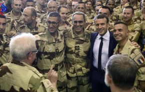 فرنسا ستعدل عملياتها الخارجية في الشرق الأوسط والساحل