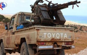 الجبالي يتفقد المواقع العسكرية في محيط مدينة درنة شرق ليبيا