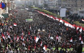 بالفيديو.. اليمنيون يحتفلون بإفشال مؤامرة الفتنة 