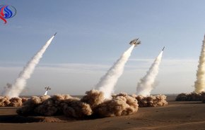 بالفيديو: اطلاق 5صواريخ زلزال يمنية ومقتل جنود سعوديين