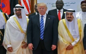 لماذا يحرج قرار ترامب الأخير الرياض وأبوظبي؟