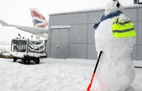 بارش برف سامانه های حمل و نقل اروپا را مختل کرد

