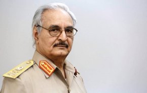 الاتحاد الأوروبي يكشف عن إجراء اتصالات مع قائد الجيش الليبي