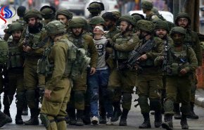 شاهد.. الاحتلال يشن حملة اعتقالات واسعة في القدس 