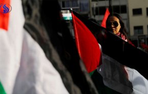 وفدان فلسطينيان إلى موسكو و بكين للبحث عن رعاية جديدة لعملية التسوية