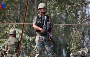 باكستان تقصف كشمير في الهند ومقتل ضابط وثلاثة جنود هنود