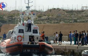 إيطاليا تنقذ أكثر من 250 مهاجرا فى البحر المتوسط