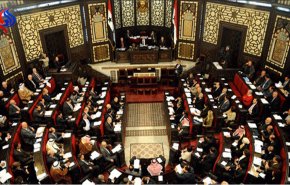 وزير سوري يفجر مفاجأة أمام البرلمان !