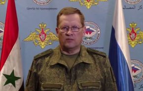 حميميم: عسكريون روس يبحثون مع شيوخ عشائر شروط التسوية في سوريا

