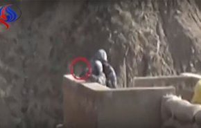 فيديو : إنقاذ مجند بأعجوبة بعد سقوط قنبلة يدوية خلال التدريبات 
